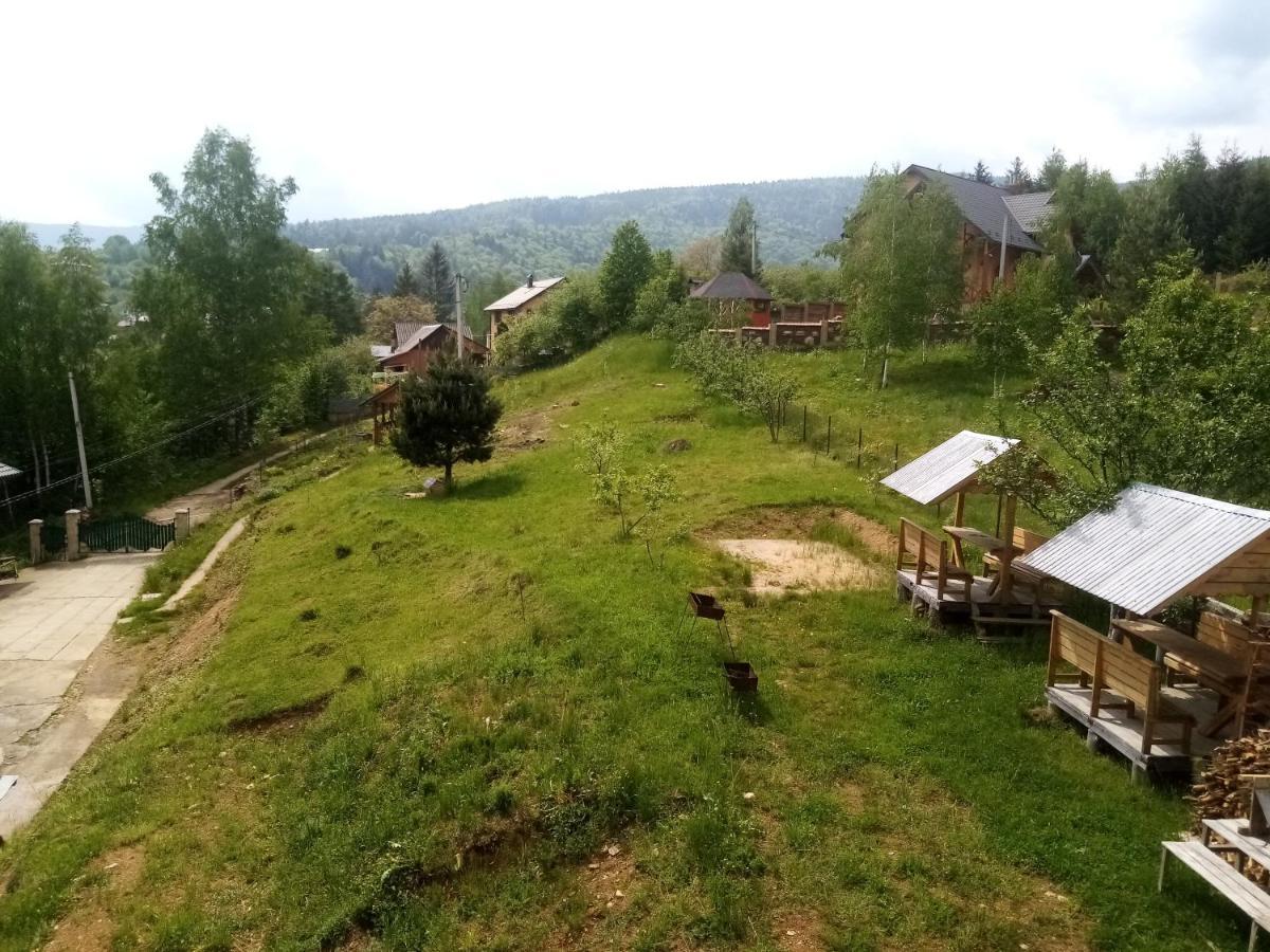 Gutsulochka Apartment Яремча Экстерьер фото